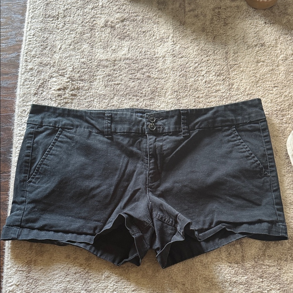 American Eagle Outfitters Black Women's shortie shorts